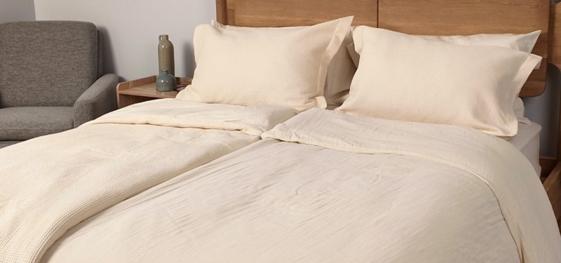 White Bedding Scandinavian Sleep Method Two Duvets Airy Style
