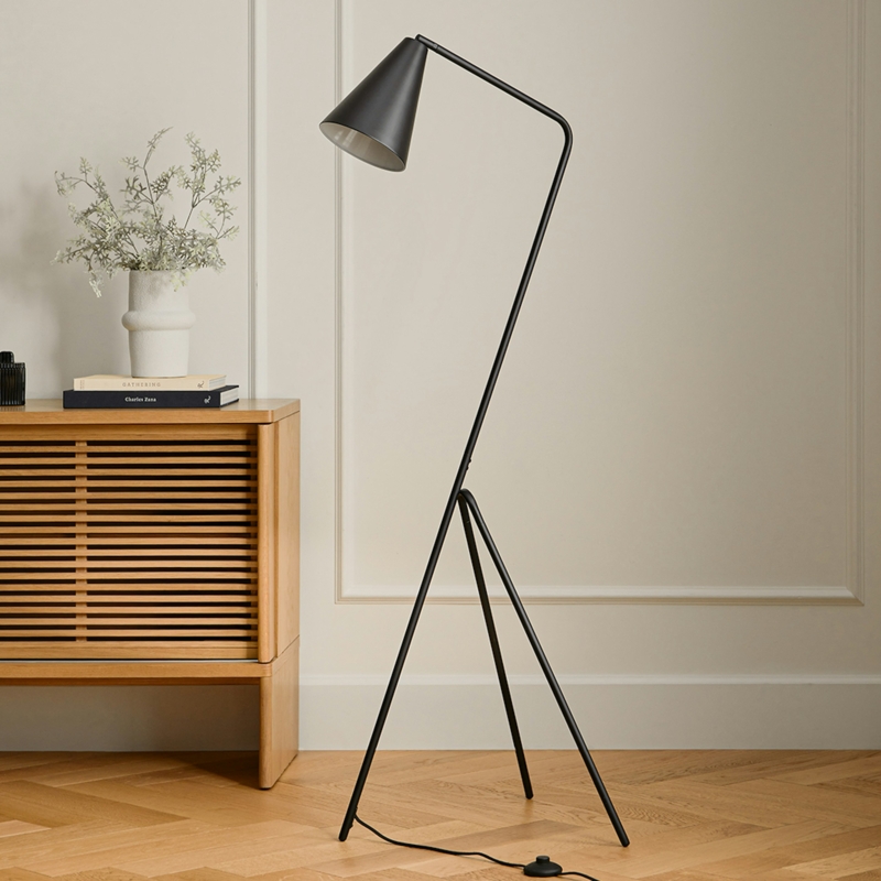 Arched Floor Lamp with Integrated LED Head for Minimalist Reading Nooks