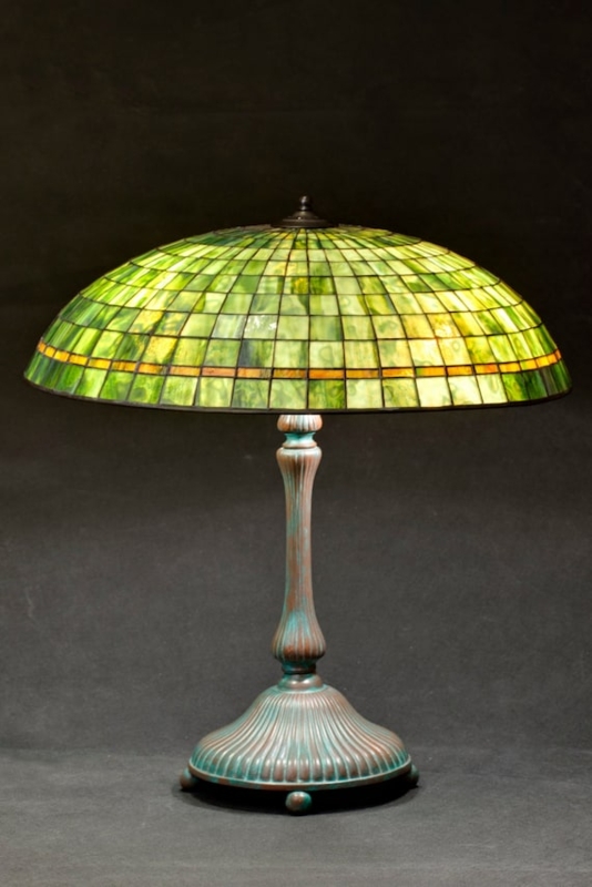 Bankers Lamp: Traditional Emerald Green Stained Glass Pull Chain