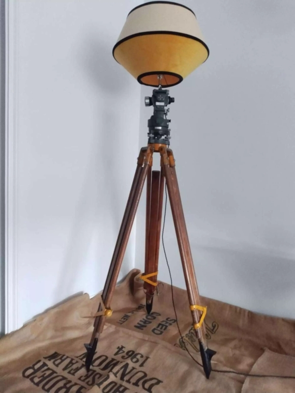 Floor Lamp Industrial Searchlight Head Telescoping Tripod Wood Metal