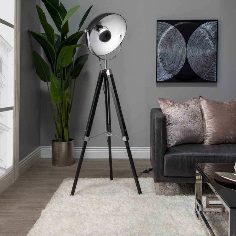 Floor Lamp with Spotlight Head, Chain Supports & Telescopic Legs