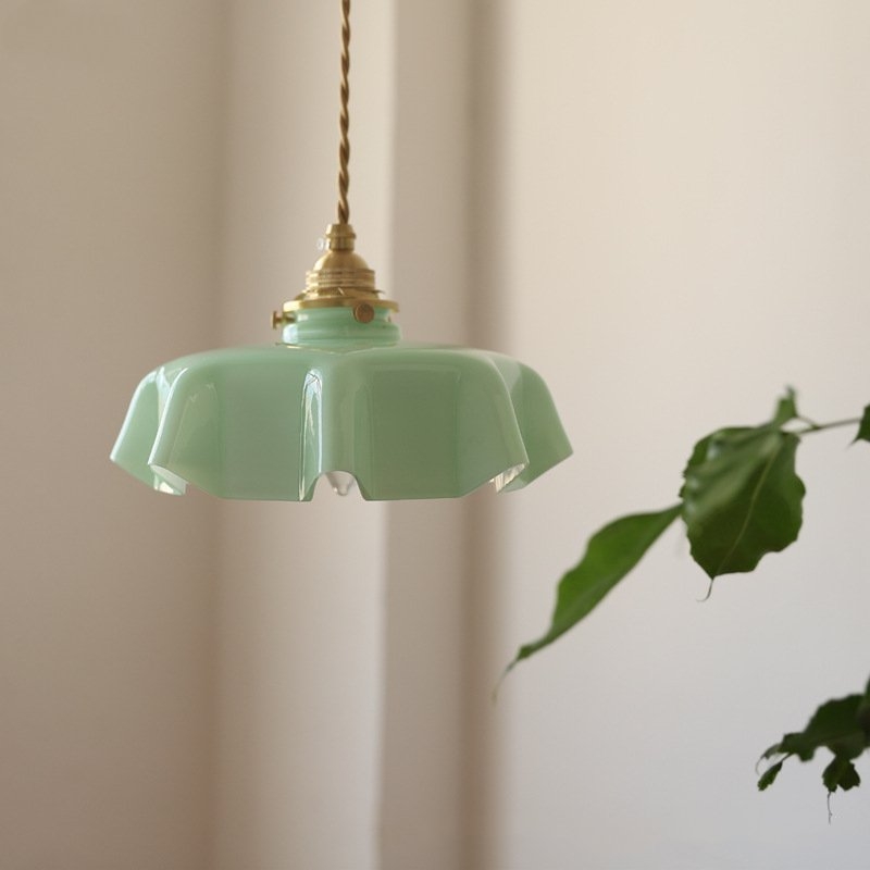 Flush Mount Light: Retro Scalloped Clear Glass with Draped Silhouette