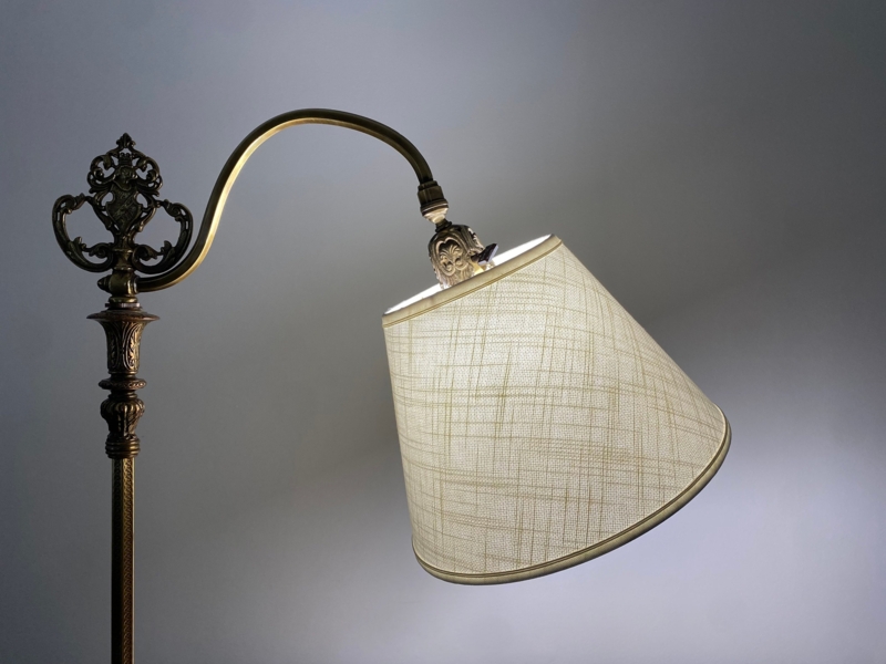 Lamp Shade Empire Silhouette, Scalloped Edge, Piped Trim