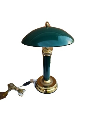 Retro Table Lamp with Green Mushroom Shade and Dual Pull Chains