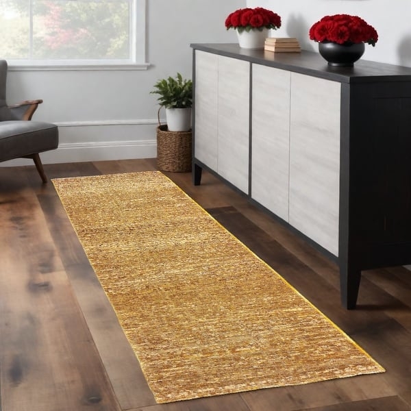 Runner Rug: Traditional Brown and Rust Oriental Floral Pattern