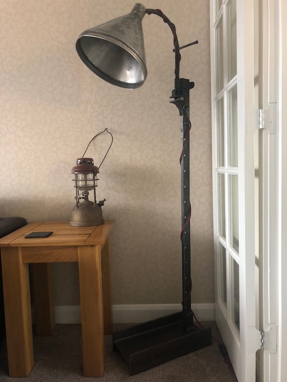Statement Floor Lamp with Oversized Edison Bulb and Black Pipe Frame