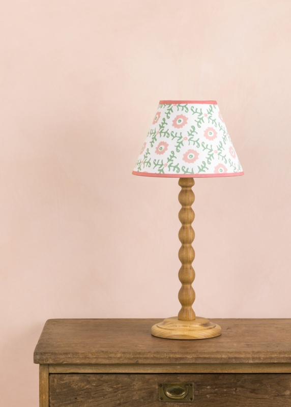 Table Lamp: Folk Floral Pattern, Scalloped Edge Shade, Turned Wood Base