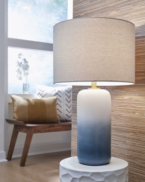 Table Lamp Geometric Base, Minimalist Style, Ceramic.