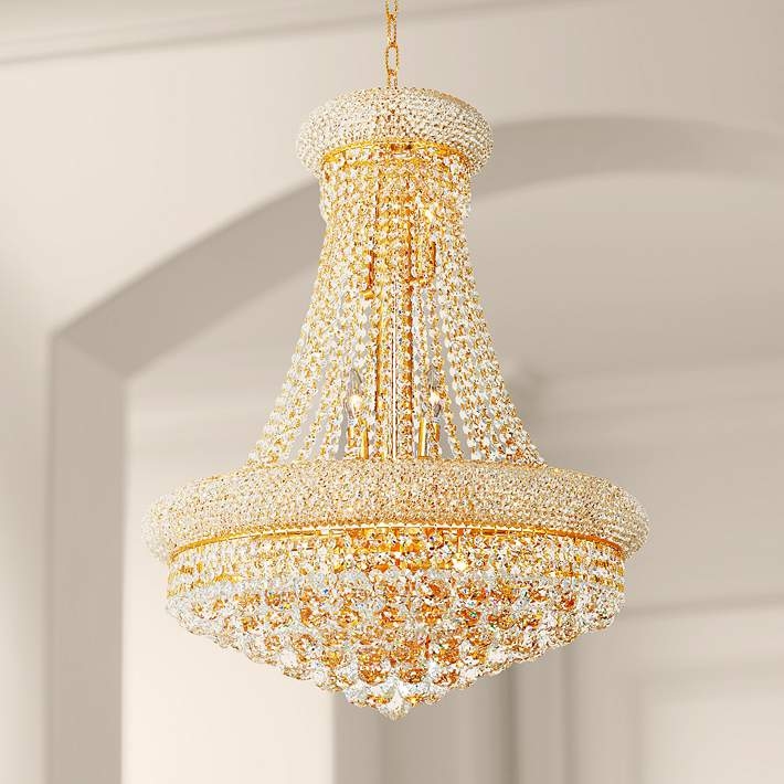 Traditional Crystal Chandelier, Faceted Teardrop Pendants Classic