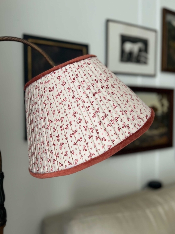 Traditional Pleated Lampshade, Sharp Vertical Folds, Warm Ambient Glow