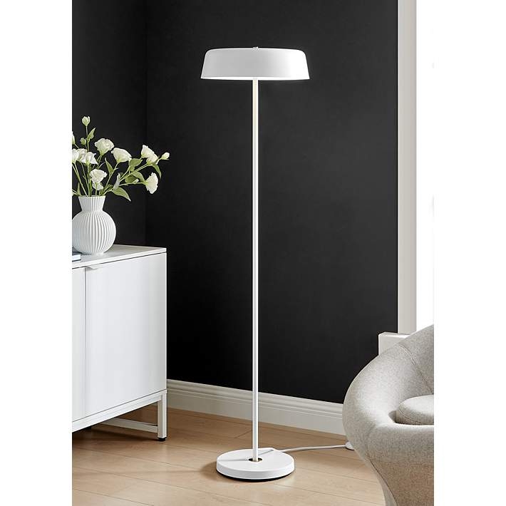 Tripod Floor Lamp All White Telescoping Neck Shade