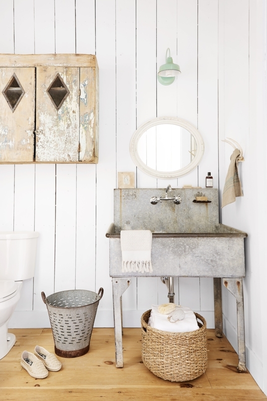 20 Best Small Bathroom Ideas with Paint and Storage Inspiration