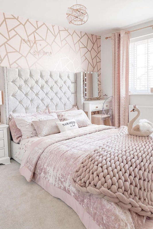 25 Elegant Bedroom Ideas That Will Blow Your Mind