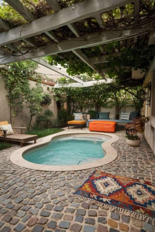 45 Inspiring Plunge Pool Ideas for Your Backyard Retreat