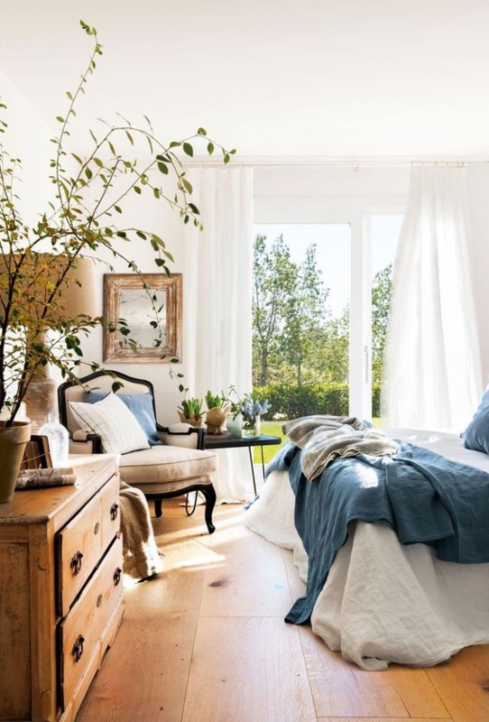 Airy Rustic Country Cottage Bedroom: Distressed Dresser and Blue Bedding