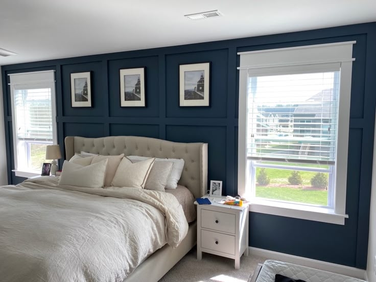 Arched Upholstered Headboard Bed Navy Blue Grid Accent Wall