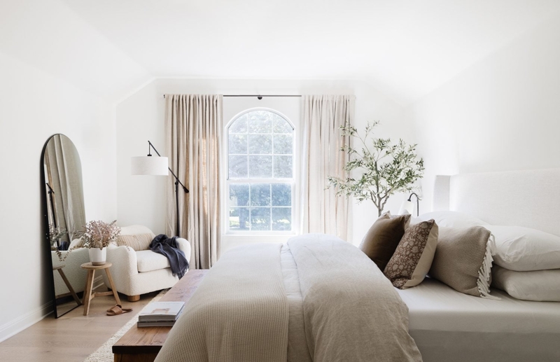 Arched Window Focal Point Bed with Boucle Armchair