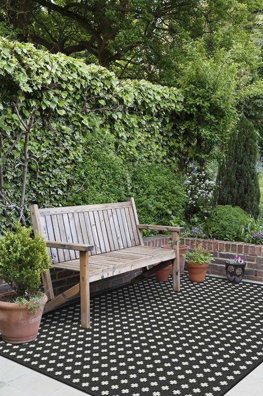 Area Rug Geometric Black Outdoor High Contrast Lines