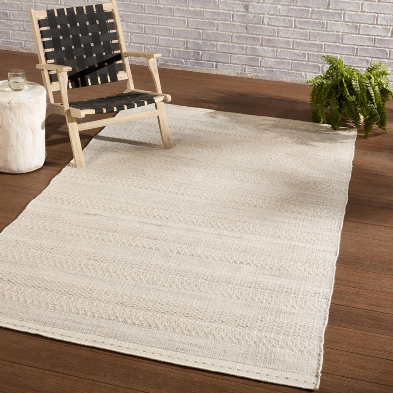 Area Rug: Gray and Cream Handwoven Raised Diamond Lattice Weave