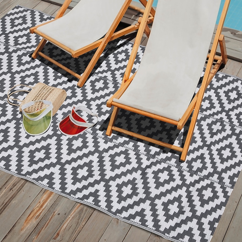 Area Rug: High-Contrast Geometric, Flatweave. Modern Geometric Outdoor Rug.
