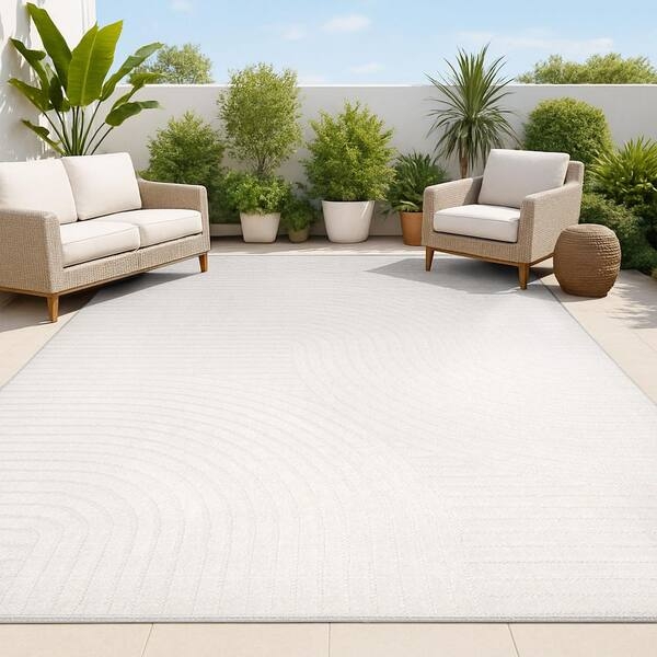 Area Rug: High-Low Curved Geometric Outdoor Deck Decor
