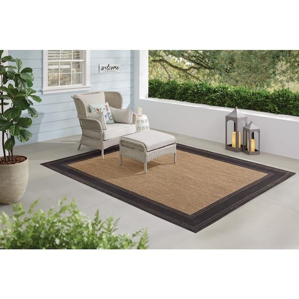 Area Rug: Navy and Aqua Door Mat, Geometric Medallion Accent