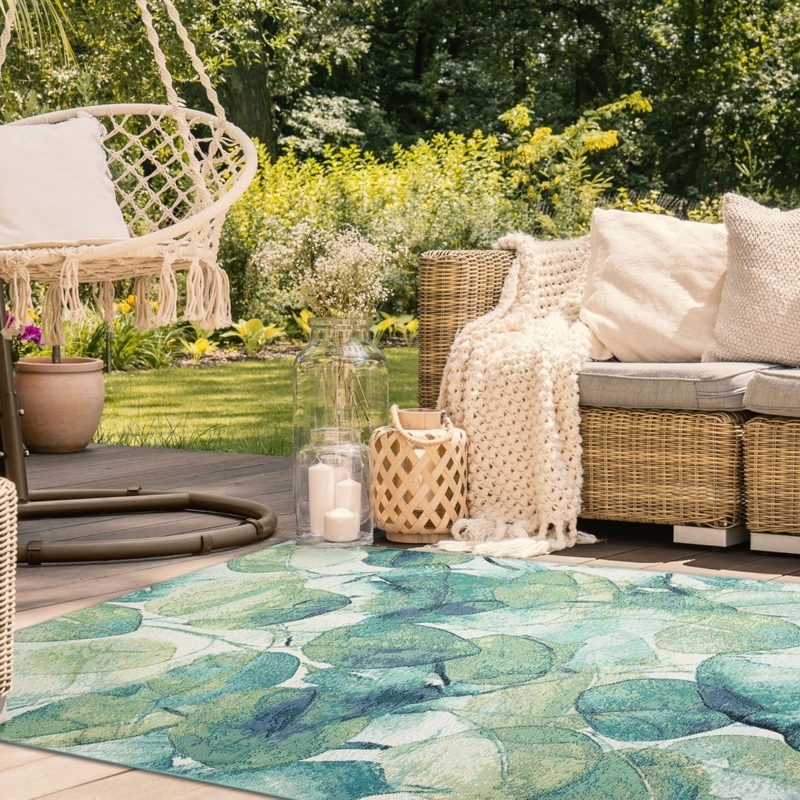 Area Rug: Oversized Lotus Leaf Botanical Pattern, Green & Cream
