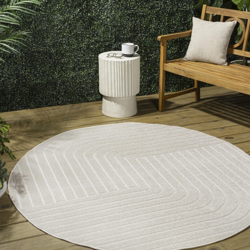 Area Rug: Round High-Low Geometric Outdoor Dining Patio