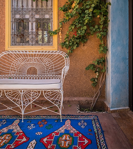 Area Rug: Shaggy Ivory Diamond Motif with Fringe on Garden Patio