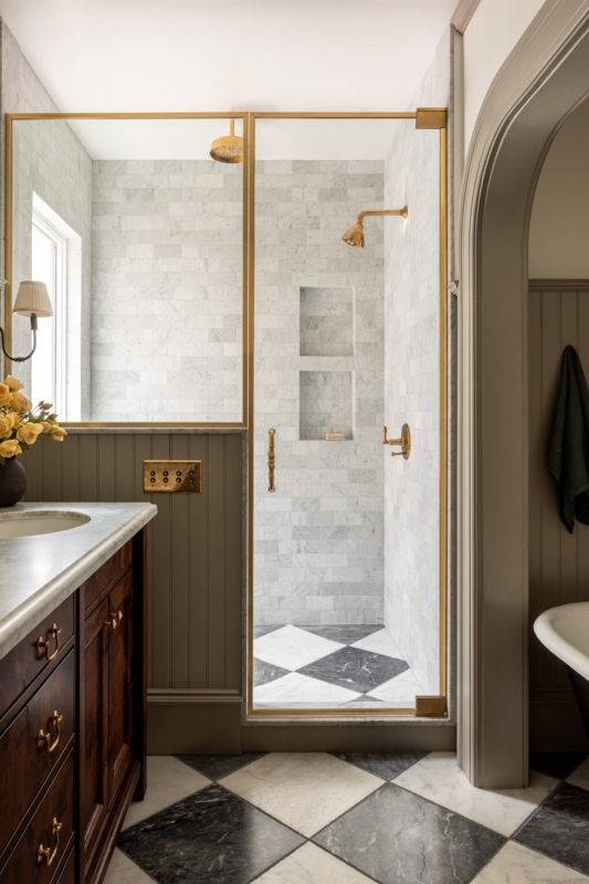 Small Bathroom Flooring Ideas