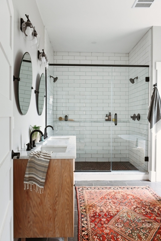 Bathroom with Wood Double Vanity and Matte Black Hardware