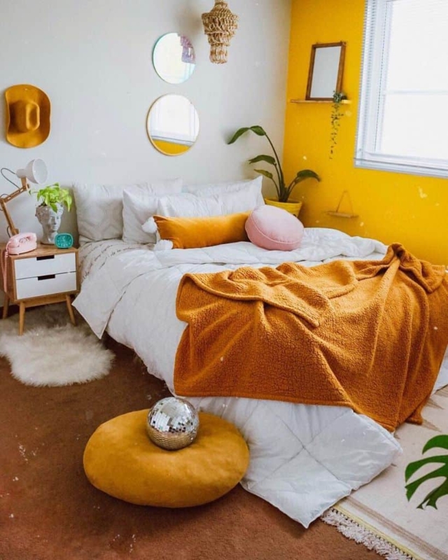 Bed with Textured Sherpa Throw and Eclectic Mirror Gallery