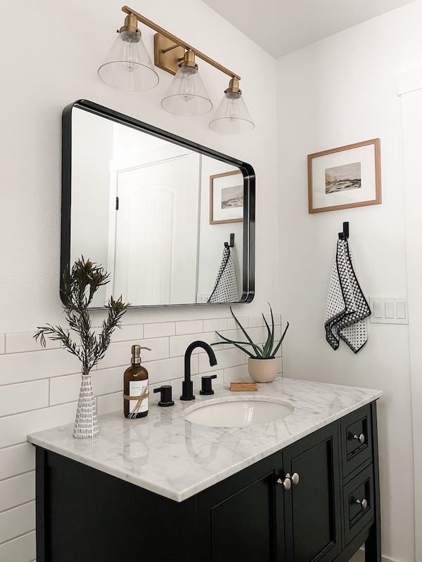 Black Bathroom Vanity Ideas, Rounded Rectangular Mirror Brass Light