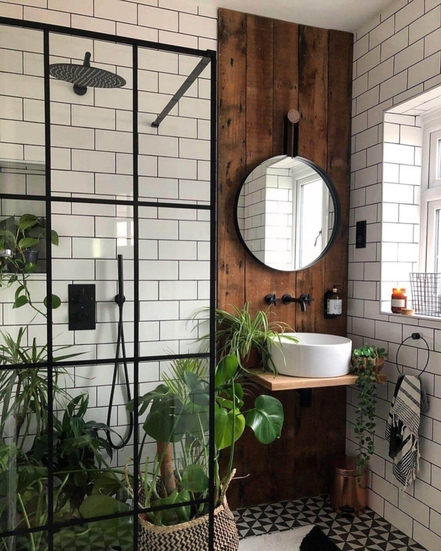 Black Grid Shower Screen Ideas for Small Rustic Bathroom