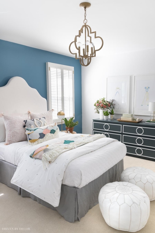 Blue Accent Wall with Scalloped Headboard and Ring Pulls