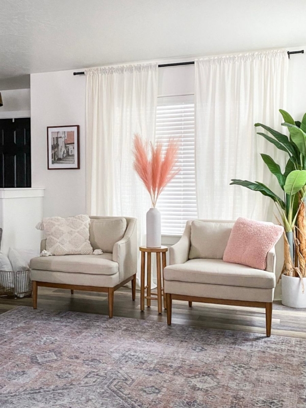 Boho Chic Curtain Styling with Pink Pampas Grass Accent