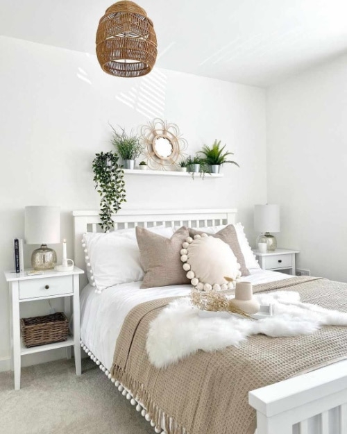 Boho Small Bedroom: Rattan Pendant, Waffle Weave Throw.