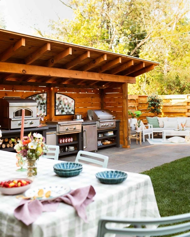Outdoor Kitchen Ideas