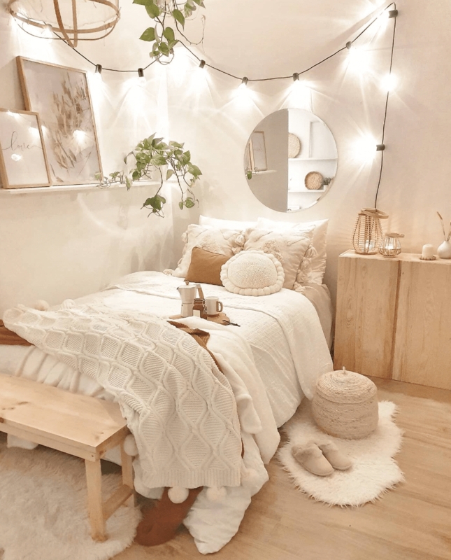 Cozy Bedroom Setup: String Light Canopy & Textured Layers.