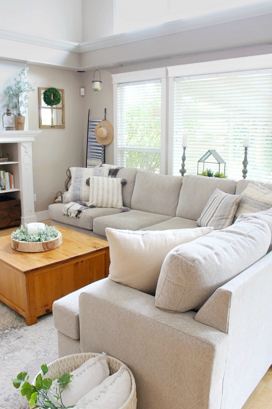 Cream Sectional Sofa Styling with Wooden Storage Box Coffee Table