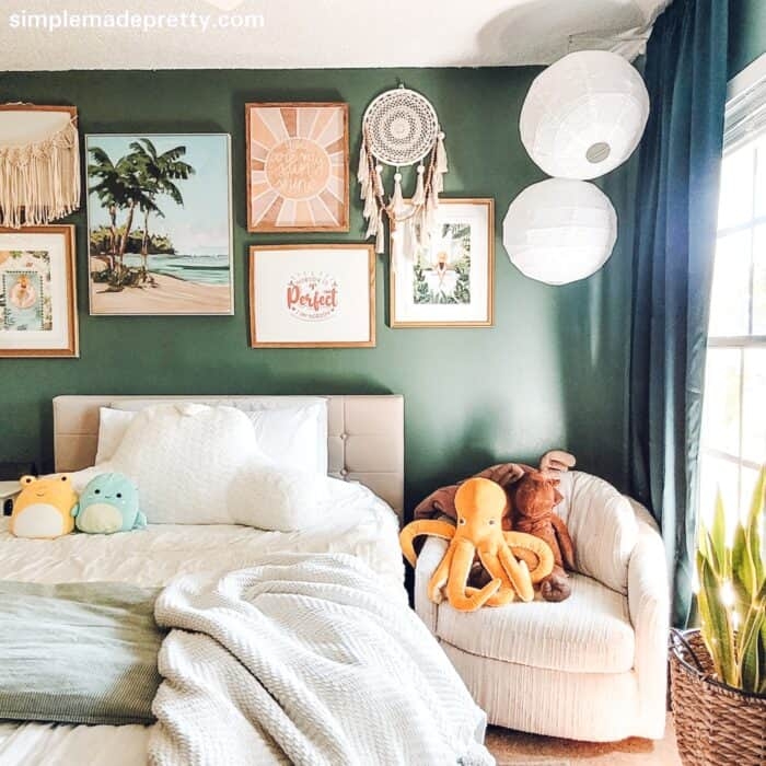 Deep Green Teen Bedroom Wall Ideas with White Paper Lantern Cluster