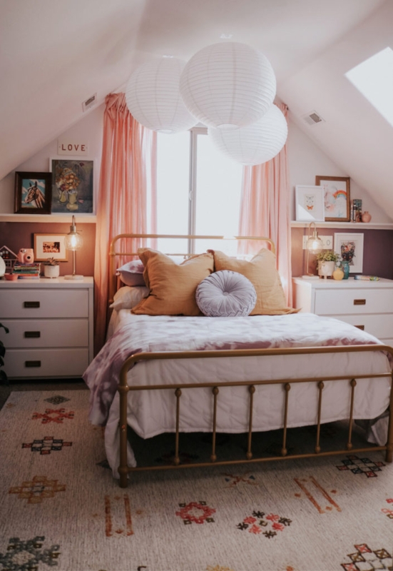 Dormer Bedroom Makeover Ideas with Gold Metal Bed & Pink Curtains