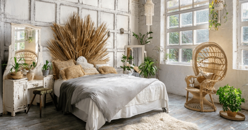 Dried Palm Headboard Bed with Grid Wall Paneling