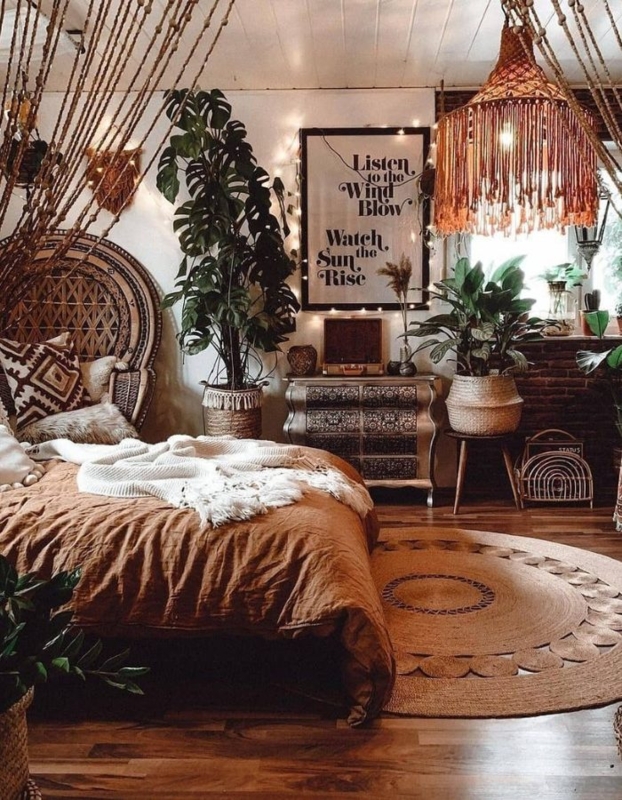 Eclectic Bed with Typography Art and Large Monstera Plant