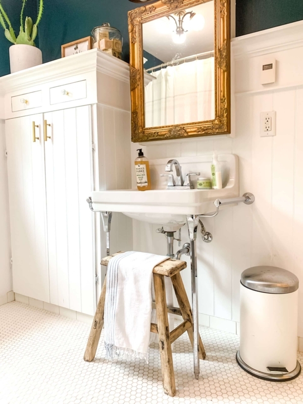 Farmhouse Bathroom: Vintage Console Sink & Teal Accent Wall