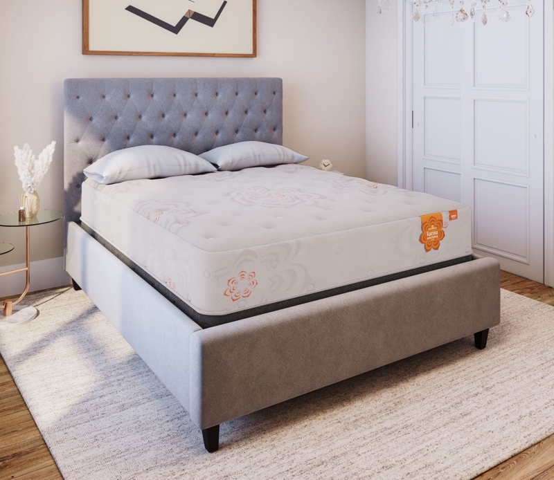 Floral Patterned Mattress with Plush Hybrid Comfort Design