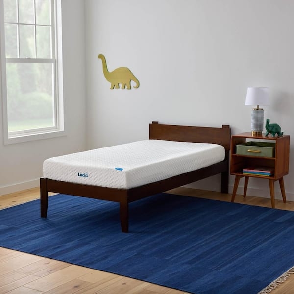 Gel Memory Foam Mattress, Minimalist Aesthetic, Quilted Top, Firm
