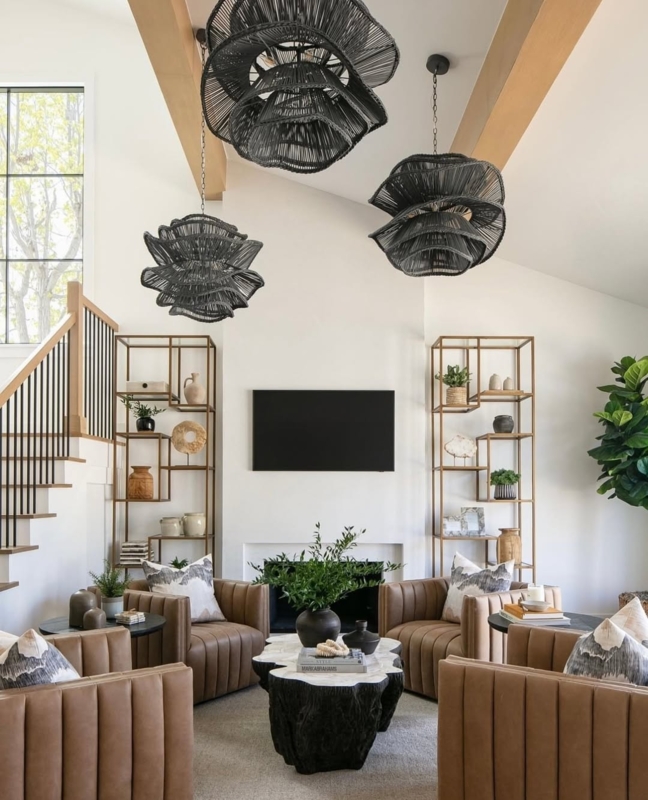 High Ceiling Living Room Beams Circular Seating Layout