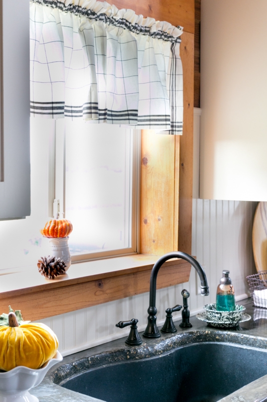 Kitchen Valance: Black & White Grid Pattern with Ruffled Header & Wood Trim