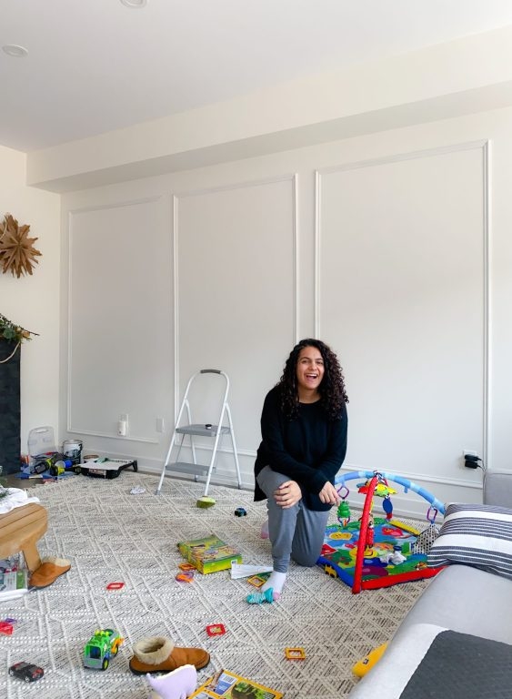 Large Scale Picture Frame Wall Molding in Transitional Living Room